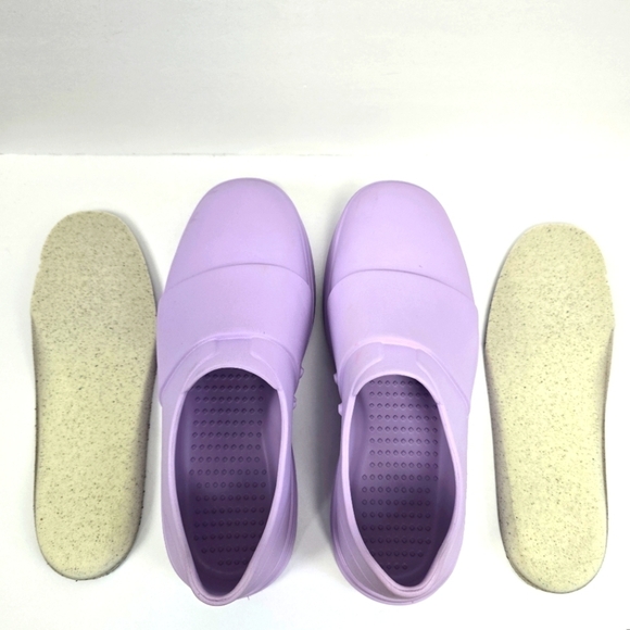 GALES Frontline Nurse Shoes Unisex Lightweight Comfort Slip On Purple Women Sz 8 - Picture 3 of 16